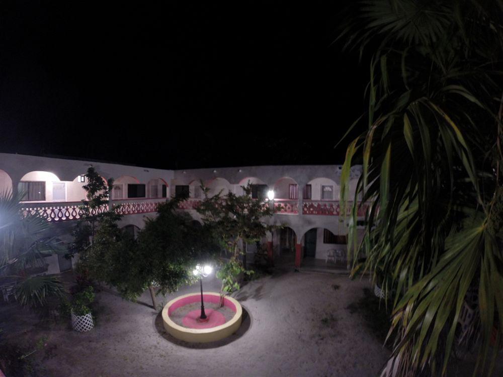Hotel Los Arcos Holbox מראה חיצוני תמונה